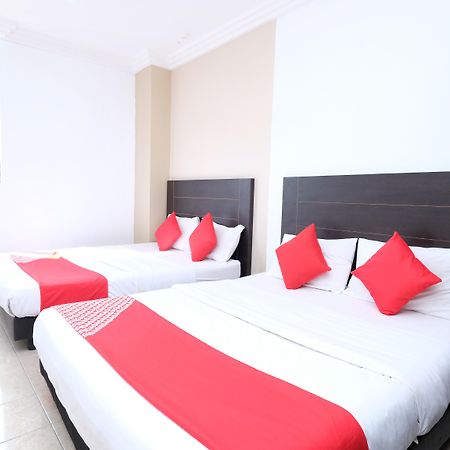 Oyo 717 Mr J Hotel Wakaf Che Yeh 2 Eksteriør bilde