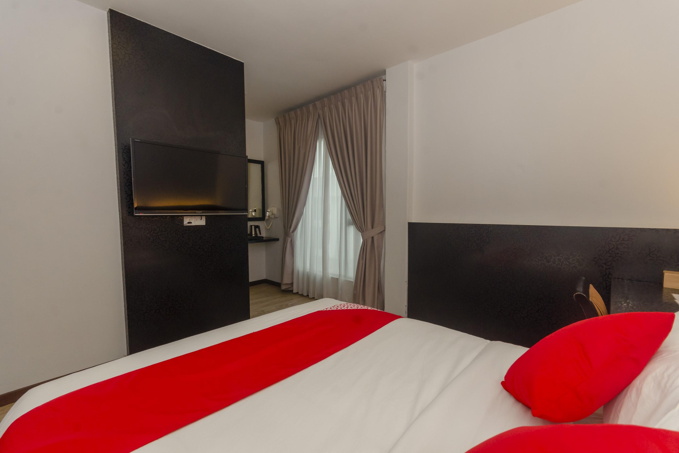 Oyo 717 Mr J Hotel Wakaf Che Yeh 2 Eksteriør bilde