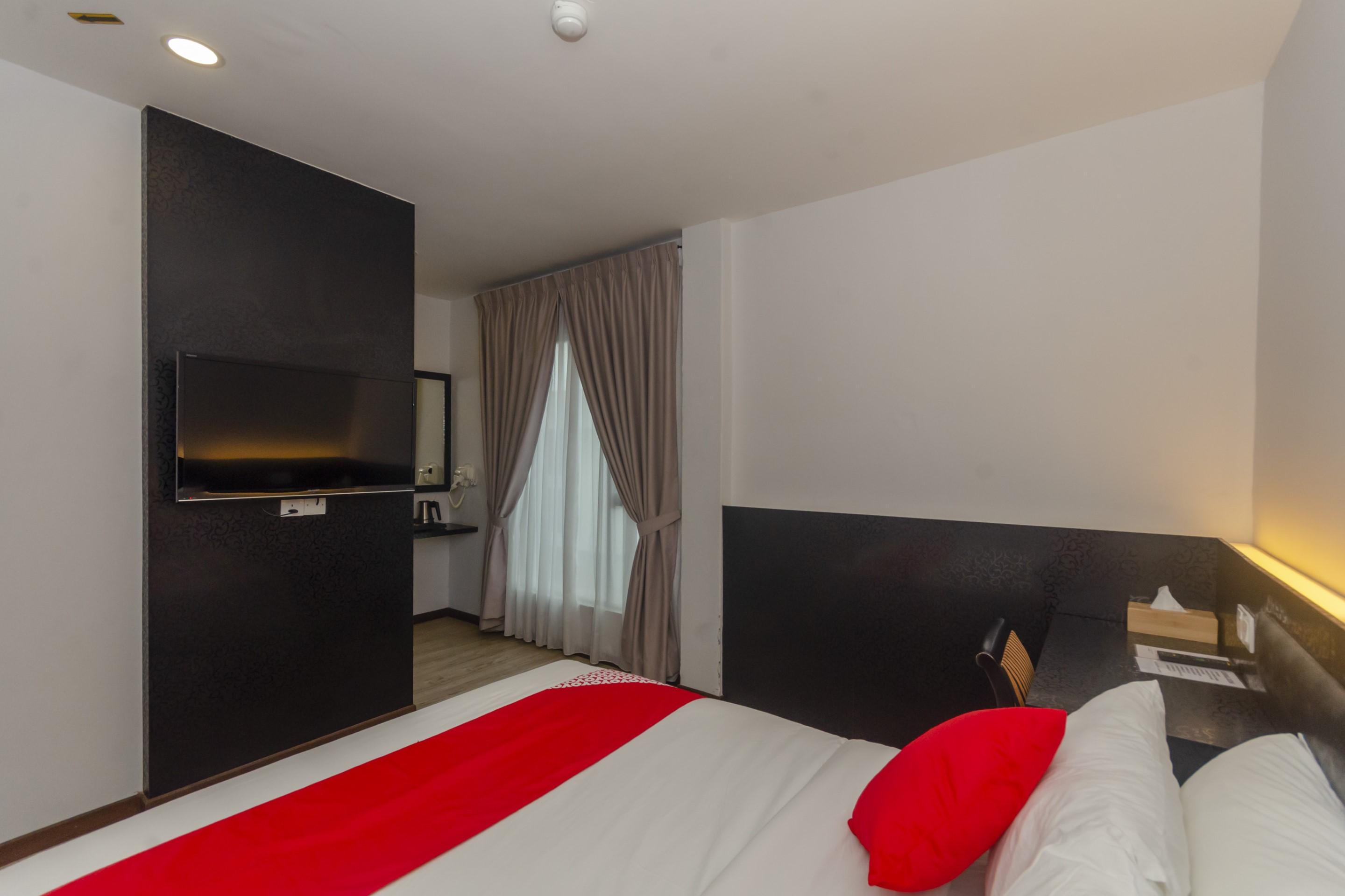 Oyo 717 Mr J Hotel Wakaf Che Yeh 2 Eksteriør bilde