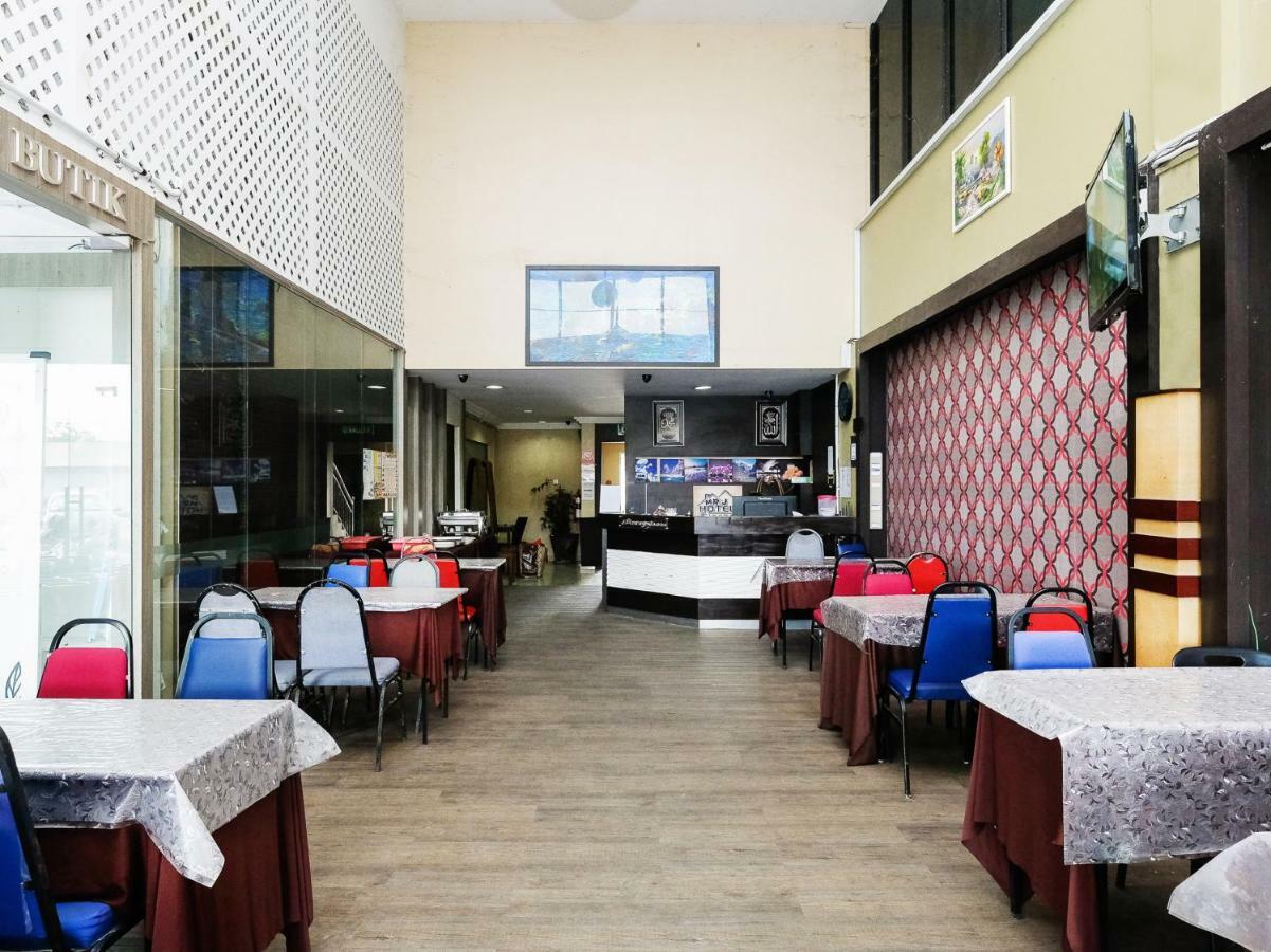 Oyo 717 Mr J Hotel Wakaf Che Yeh 2 Eksteriør bilde