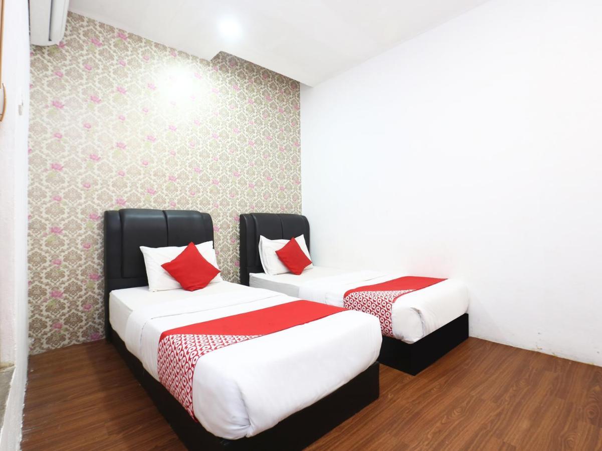 Oyo 717 Mr J Hotel Wakaf Che Yeh 2 Eksteriør bilde